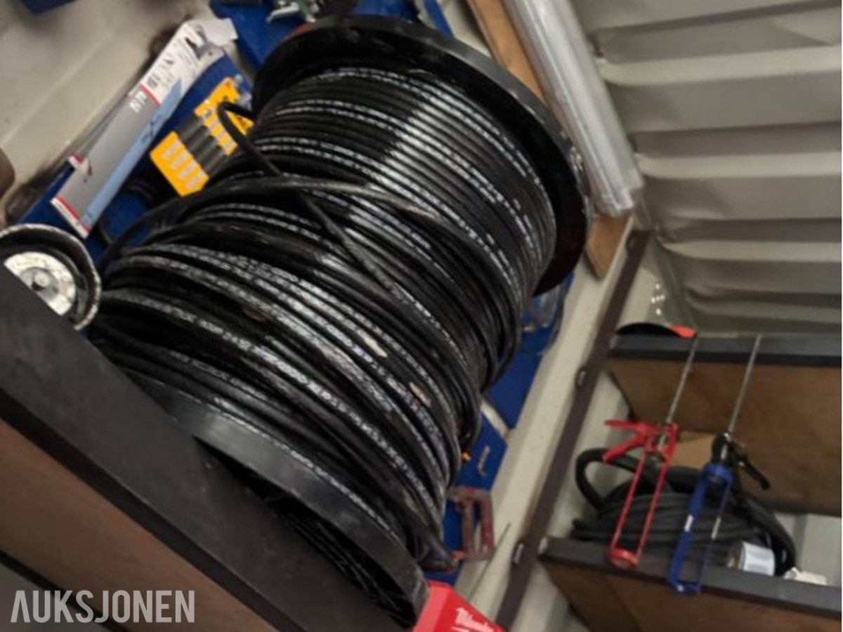 2026 Isotherm selvbegrensende varmekabel 10W/M Tyco ETL10, ca 250 m