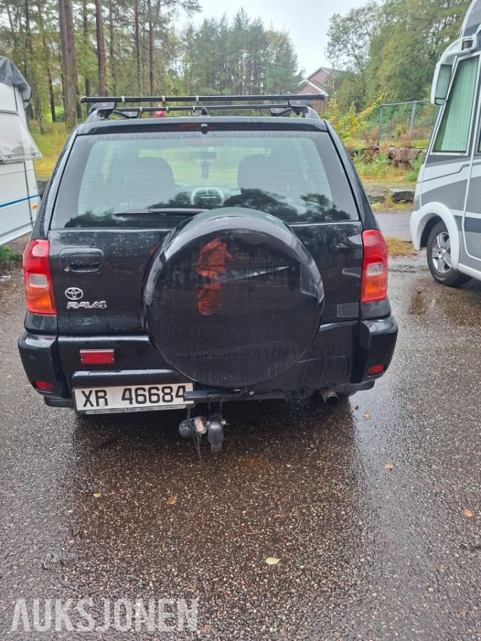2003 Toyota RAV4 2.0 116hk 4WD hengerfeste motorvarmer skinn