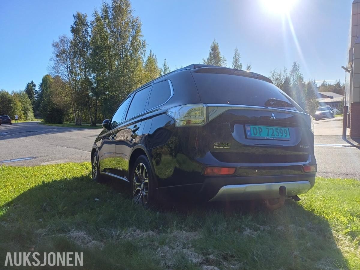 2015 Mitsubishi Outlander 2.3 Diesel 150hk 4WD Automat, Cruisekontroll, Ryggekamera