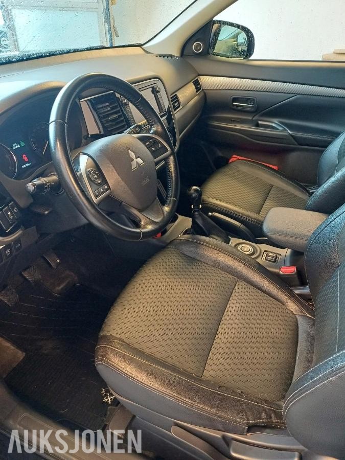 2015 Mitsubishi Outlander 2.3 Diesel 150hk 4WD Automat, Cruisekontroll, Ryggekamera
