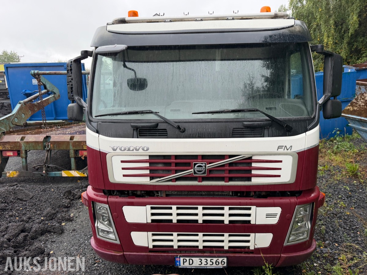 2010 mod. Volvo FM330 6x2 Krokbil, m/Laxo liftdumper
