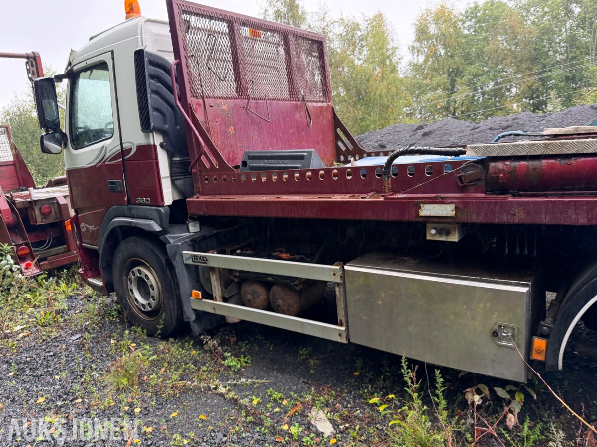 2010 mod. Volvo FM330 6x2 Krokbil, m/Laxo liftdumper