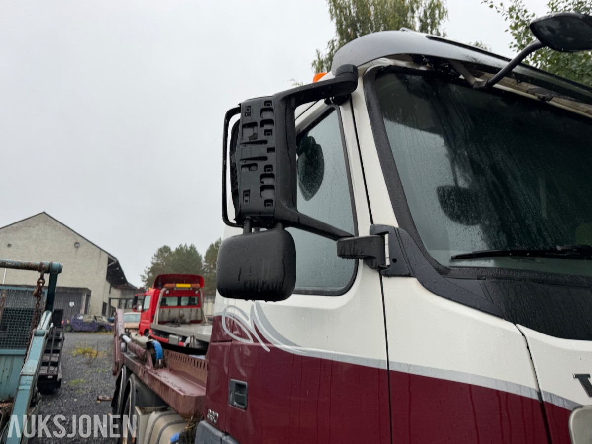 2010 mod. Volvo FM330 6x2 Krokbil, m/Laxo liftdumper