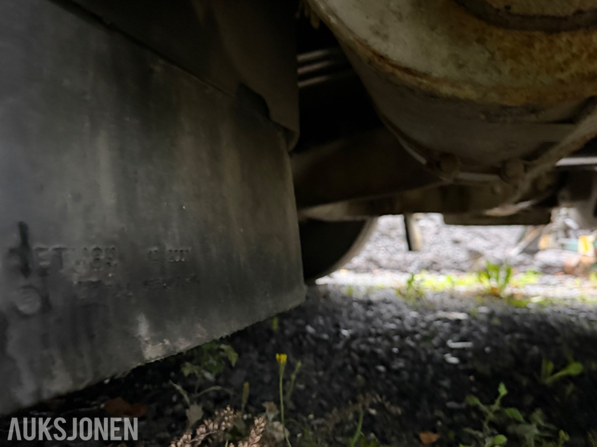 2010 mod. Volvo FM330 6x2 Krokbil, m/Laxo liftdumper