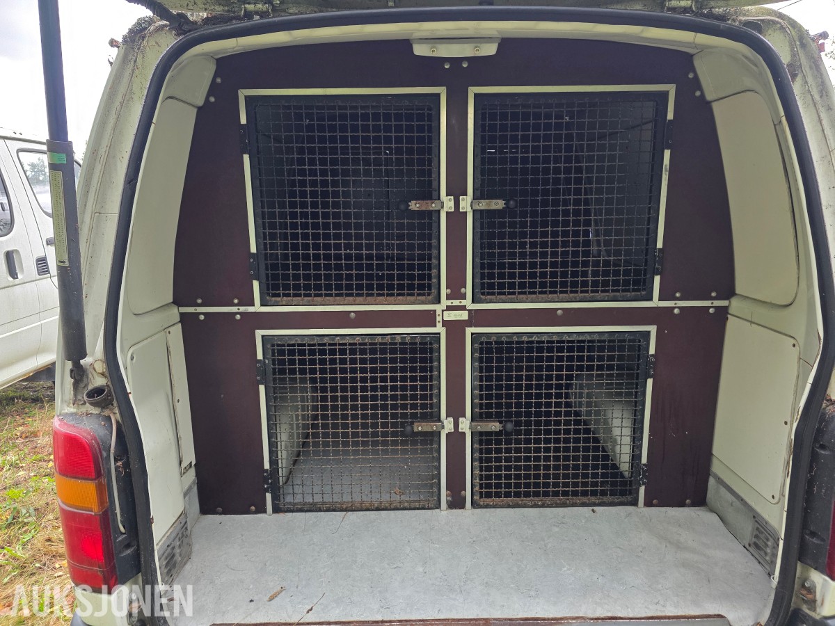1993 Toyota HiAce 4 WD 5 seter Reparasjon objekt/delebil
