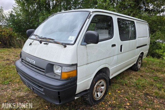 1993 Toyota HiAce 4 WD 5 seter Reparasjon objekt/delebil