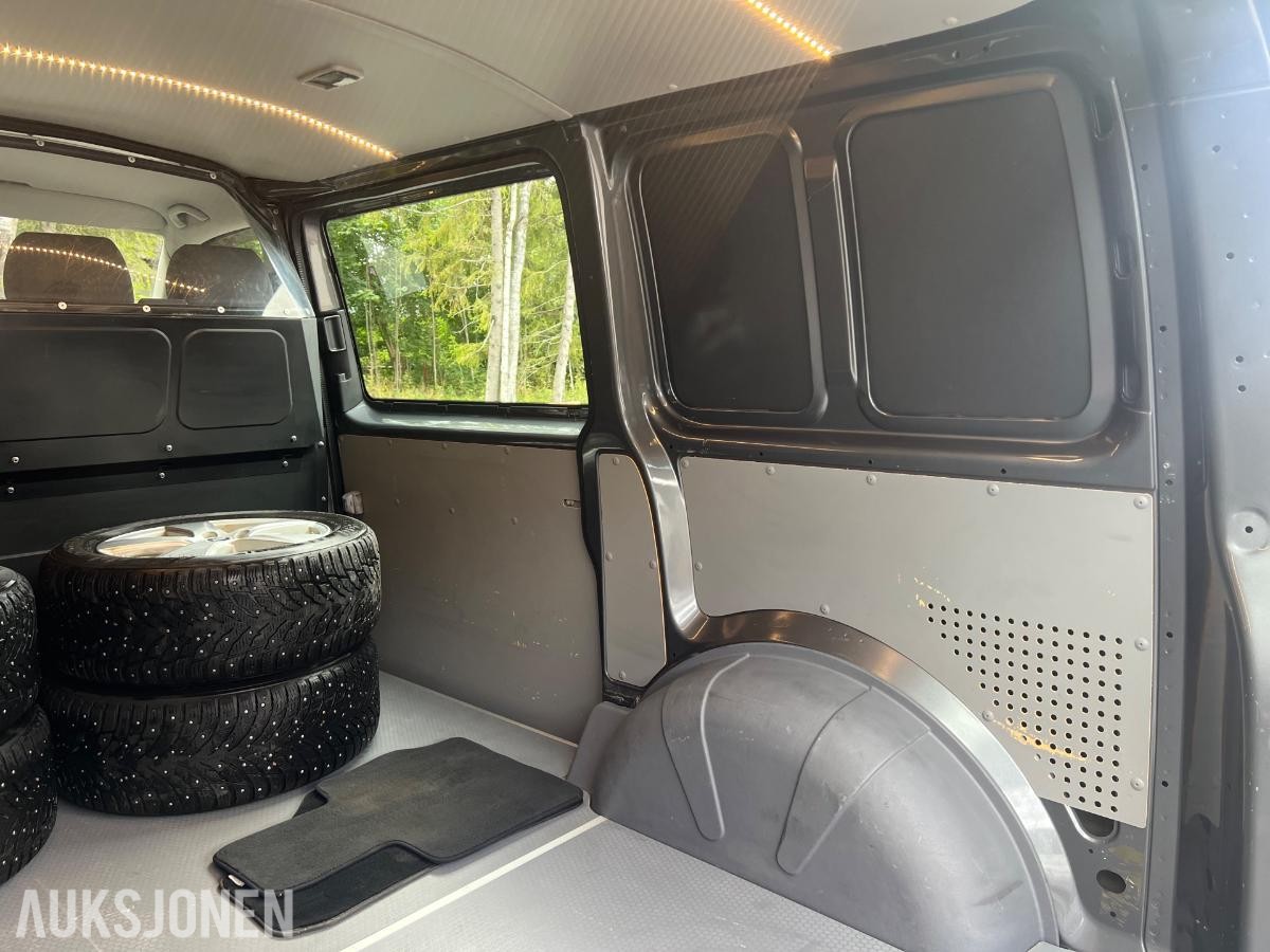 2013 Volkswagen TRANSPORTER 2.0TDI/180HK/4MOTION/DSG/WEBASTO/H-FESTE, 140000km