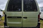 1995 Toyota HiAce 4 WD 5 seter reparasjonsobjekt/delebil