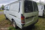 1995 Toyota HiAce 4 WD 5 seter reparasjonsobjekt/delebil