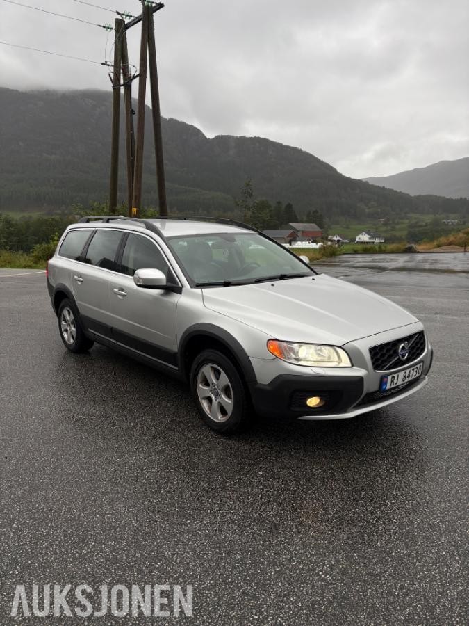 2008 Volvo XC70 2.4 185hk AWD automat cruisekontroll hengerfeste skinn
