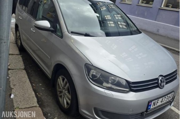 2011 Volkswagen Touran 1.6 TDI 105HK AUTOMAT, HENGERFESTE, S+V DEKK