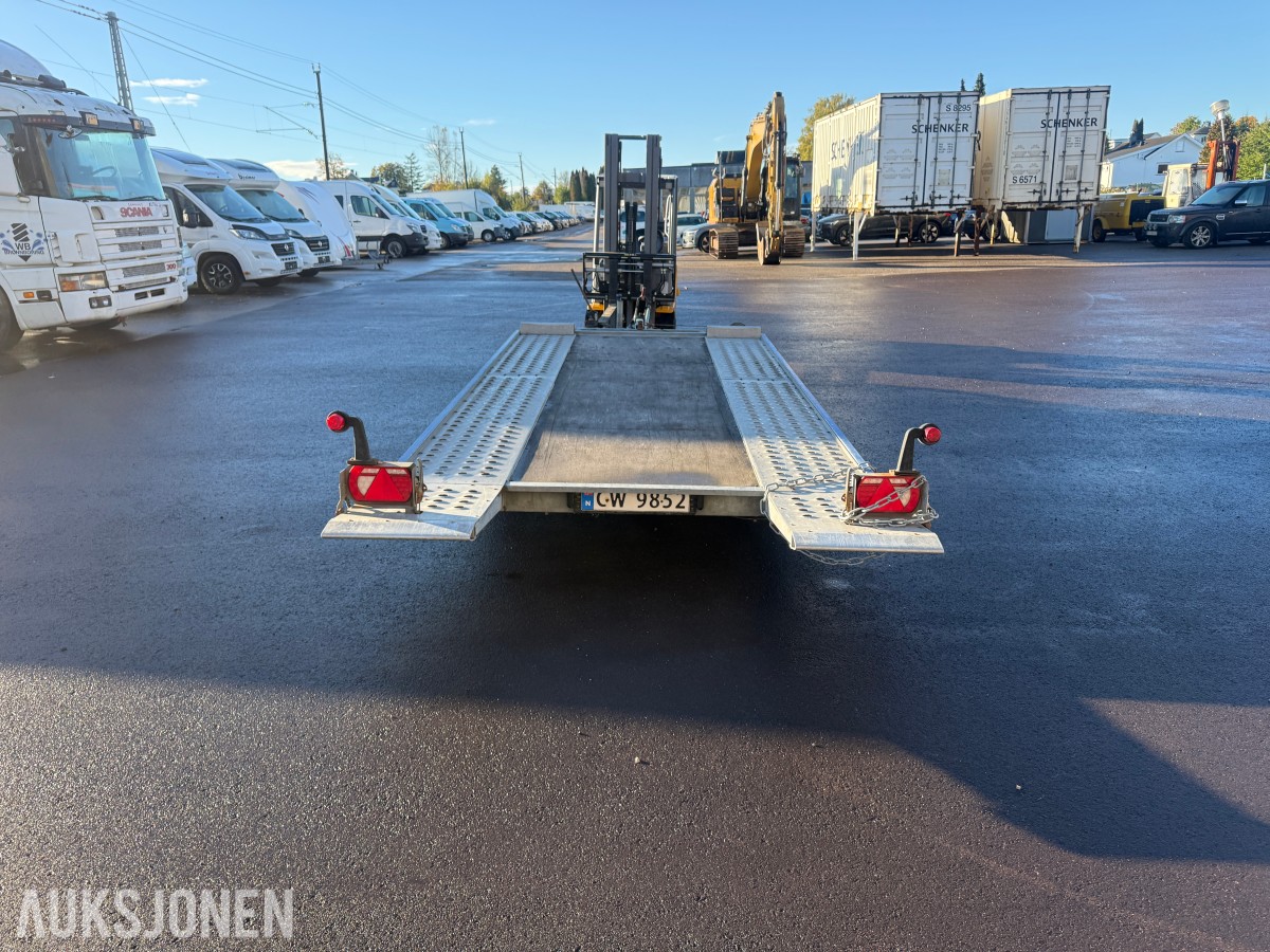 2016 WIOLA Vangsgutadn biltransporttilhenger 3 000 kg, 2 aksler