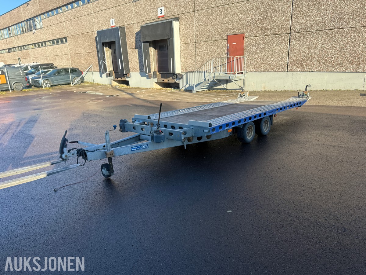 2016 WIOLA Vangsgutadn biltransporttilhenger 3 000 kg, 2 aksler