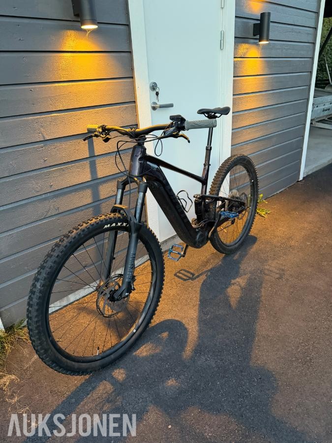 2022 Giant Stance E+ 1 Pro sykkel