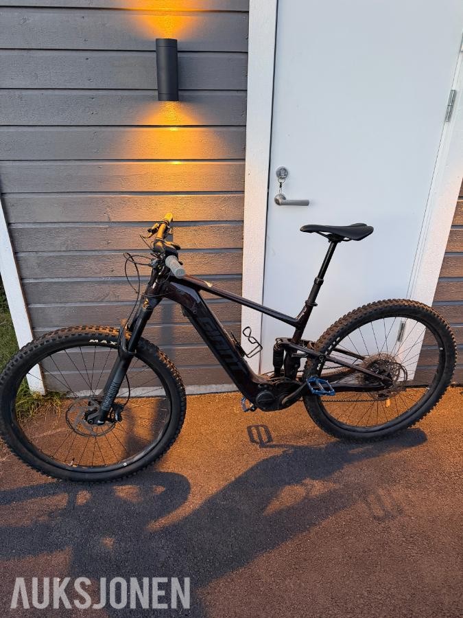 2022 Giant Stance E+ 1 Pro sykkel