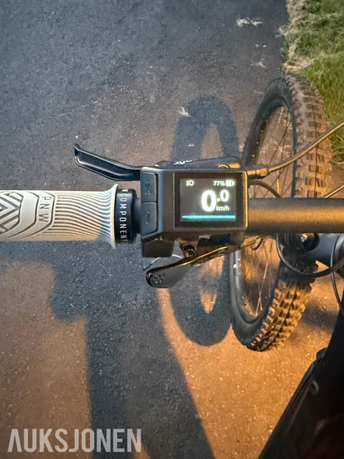 2022 Giant Stance E+ 1 Pro sykkel