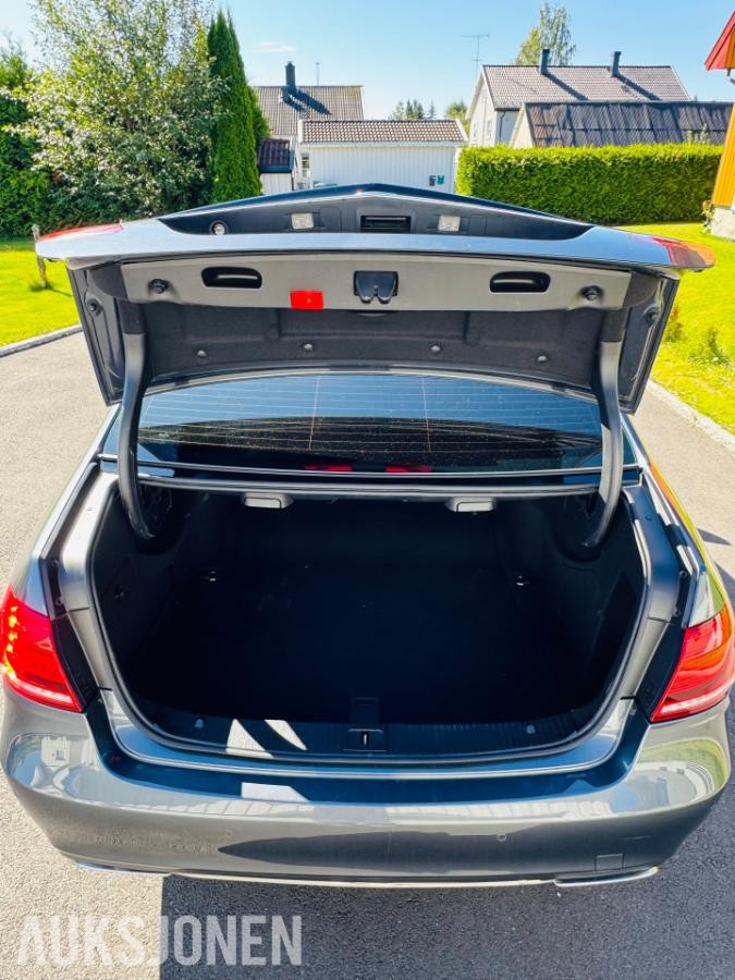 2014 Mercedes-Benz E 220 CDI AUTOMAT, HENGERFESTE, NYLIG EU GODKJENT