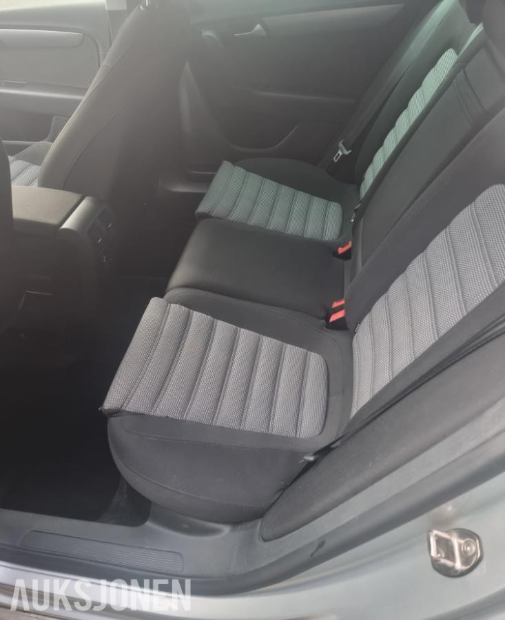 2014 Volkswagen Passat 1.6 Diesel, Automat, Hengerfeste