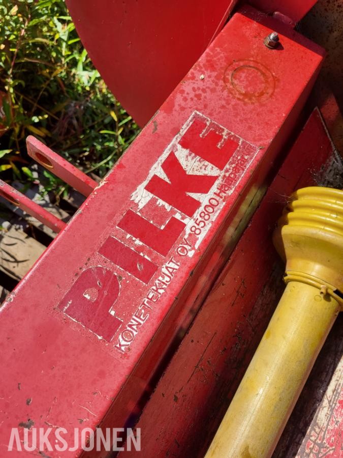 Pilke Kappsag for traktor