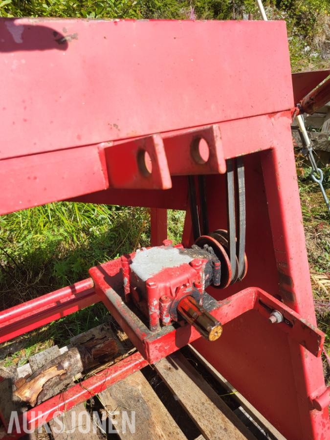 Pilke Kappsag for traktor