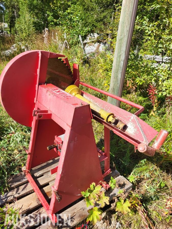 Pilke Kappsag for traktor