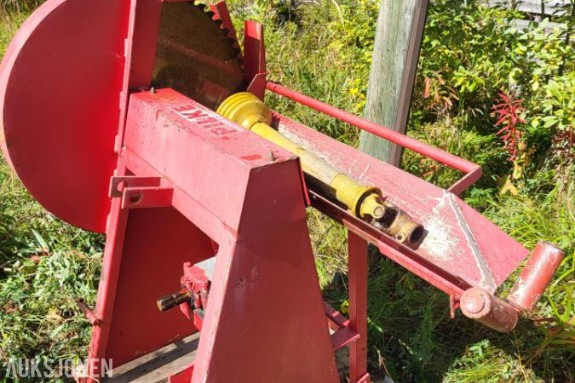Pilke Kappsag for traktor
