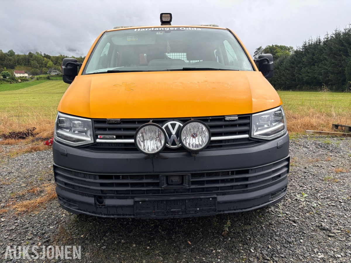 2019 VOLKSWAGEN TRANSPORTER 2.0 TDI 150HK 4MOTION DOBBELCAB / PLAN / FASSI-KRAN – REP.OBJEKT