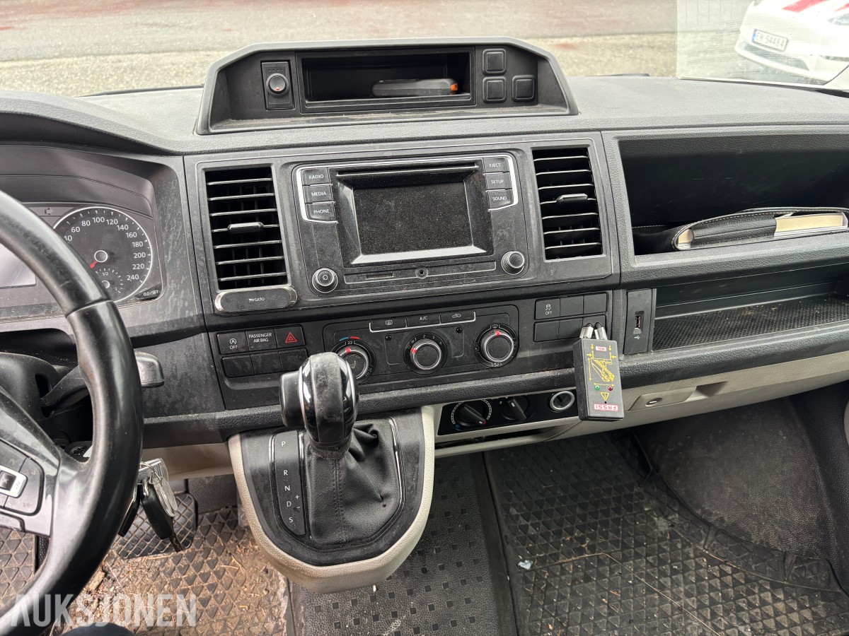 2019 VOLKSWAGEN TRANSPORTER 2.0 TDI 150HK 4MOTION DOBBELCAB / PLAN / FASSI-KRAN – REP.OBJEKT