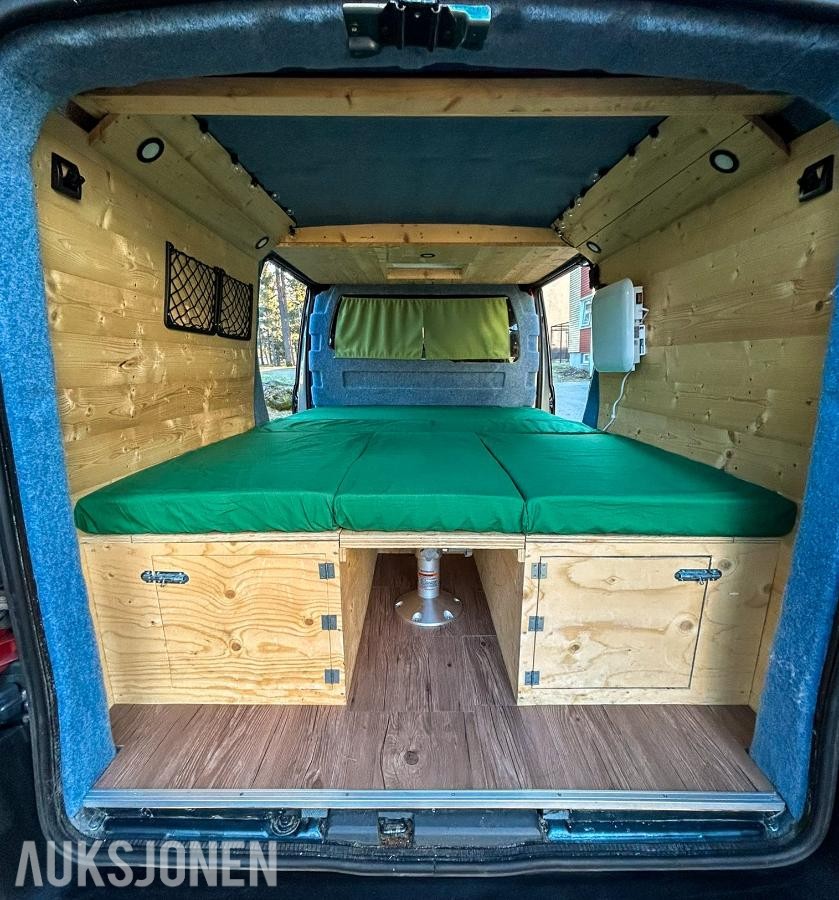 Campervan - Peugeot Expert – Automat – 150x200 seng – EcoFlow – MaxxFan
