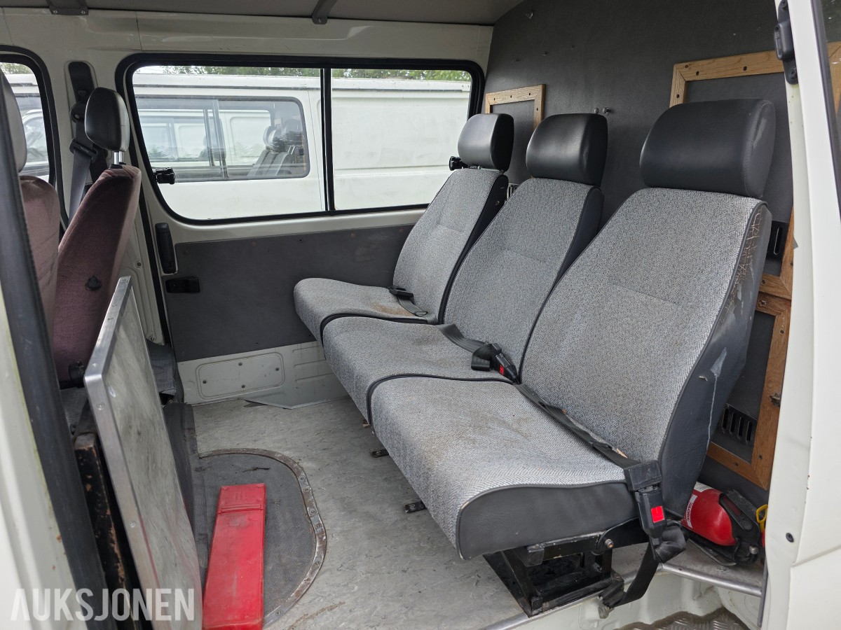 1995 Toyota HiAce 4wd 5 seter