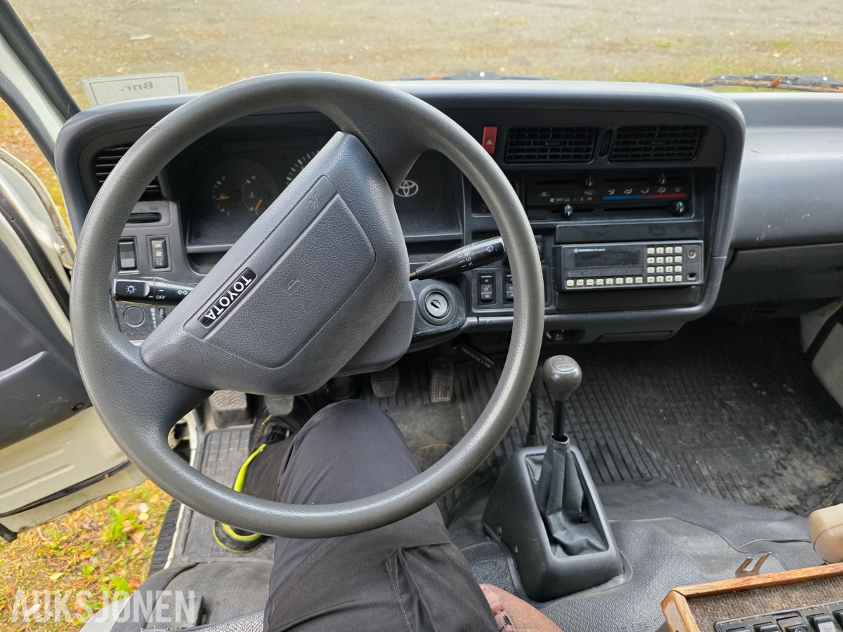 1995 Toyota HiAce 4wd 5 seter