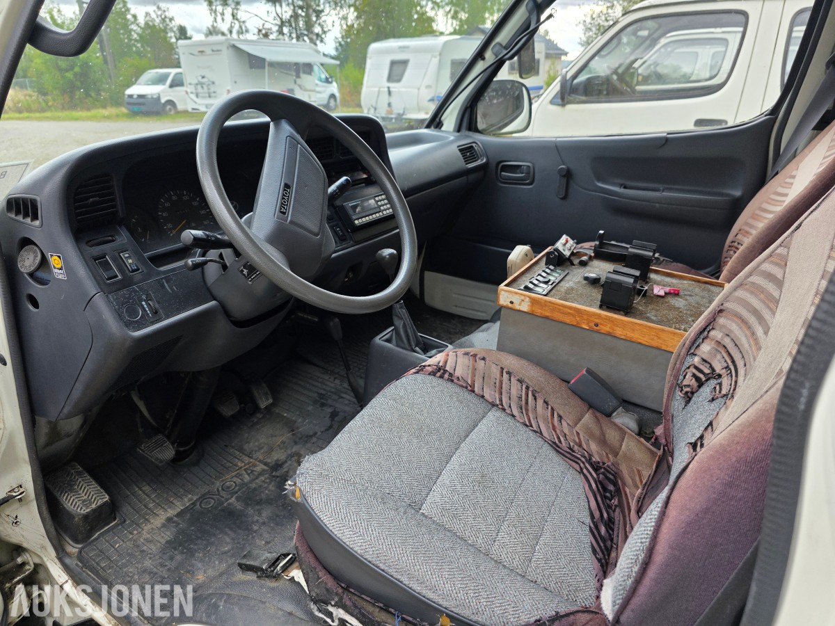 1995 Toyota HiAce 4wd 5 seter