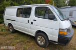 1995 Toyota HiAce 4 WD 5 seter reparasjonsobjekt/delebil
