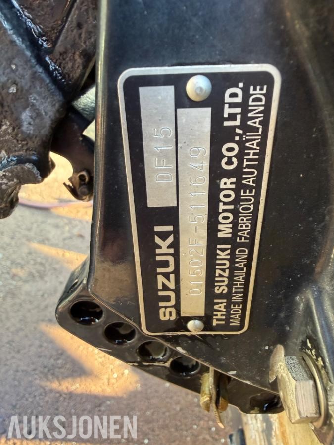 2004 Suzumar 310 med Suzuki DF15 og styrekonsoll/EL-start