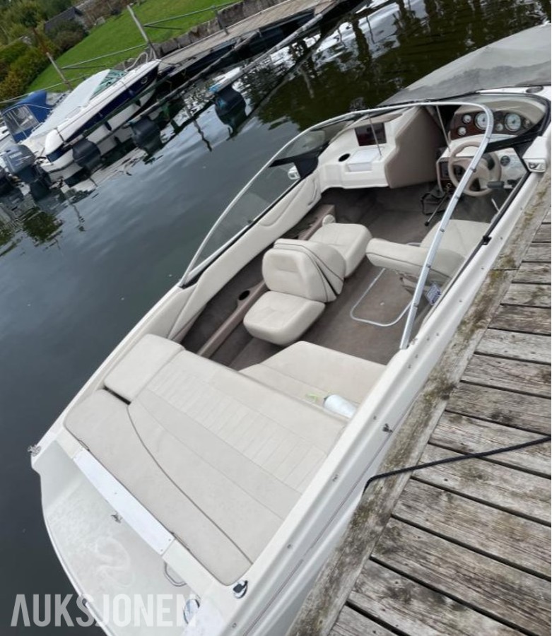 2000 Regal 1800 LSR med registrert boggihenger