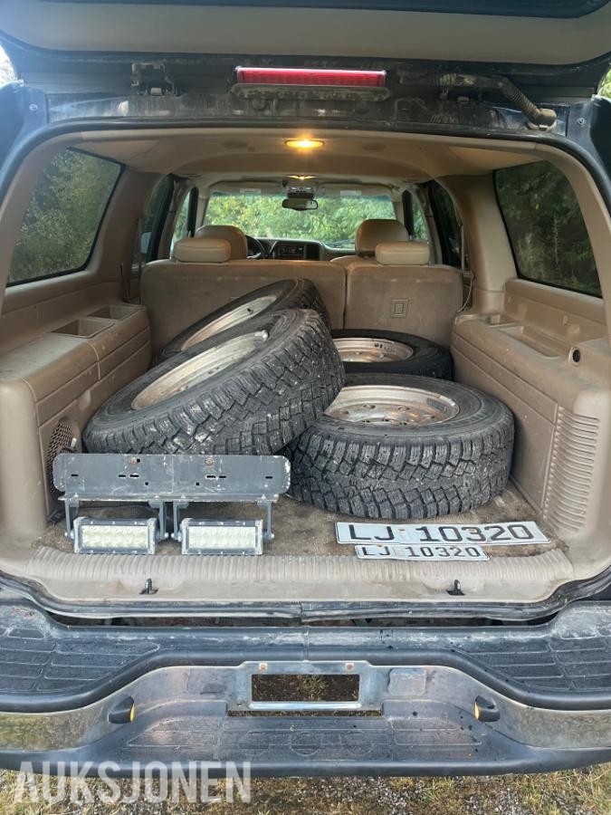 2002 GMC Yukon XL, Automat, S+V dekk