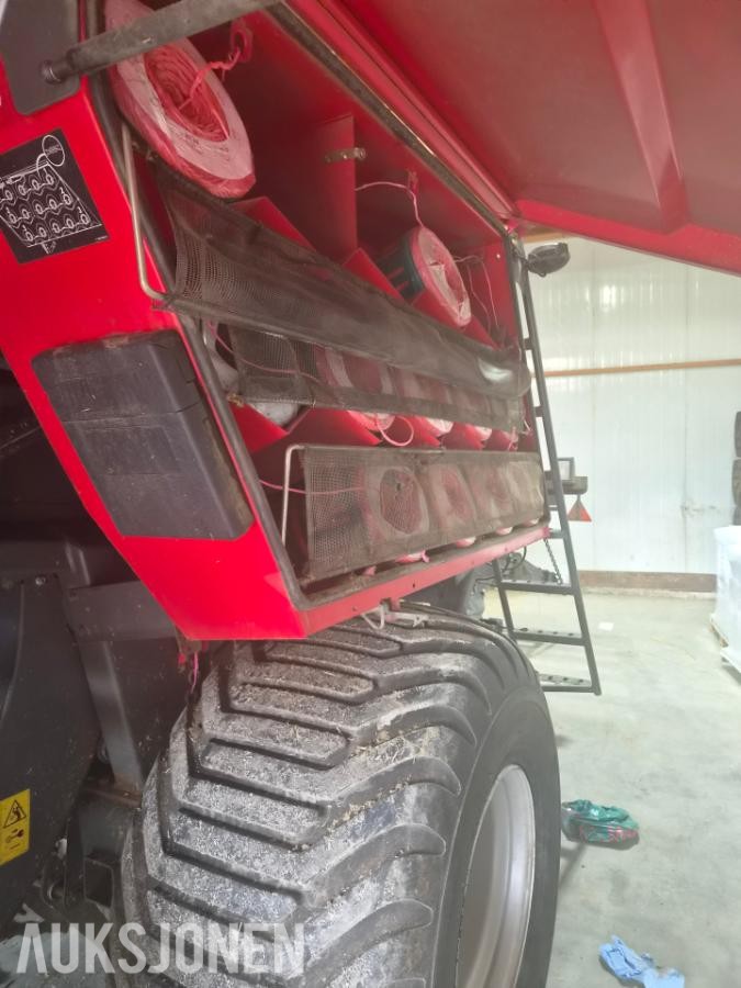2008 Massey Ferguson 2160 BigBaler