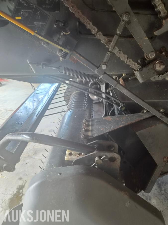 2008 Massey Ferguson 2160 BigBaler