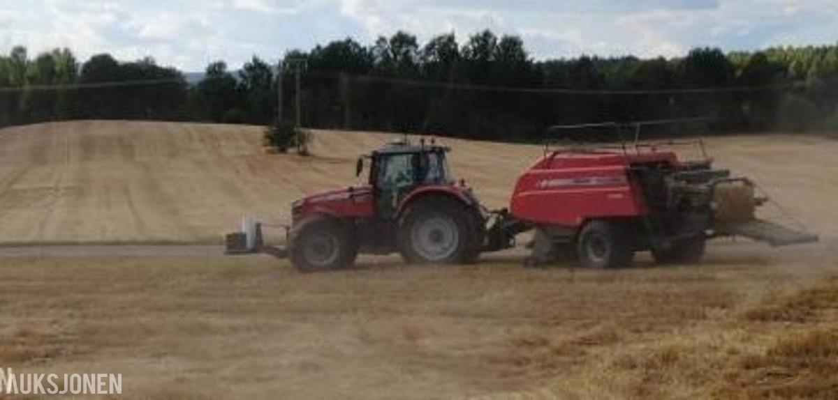 2008 Massey Ferguson 2160 BigBaler