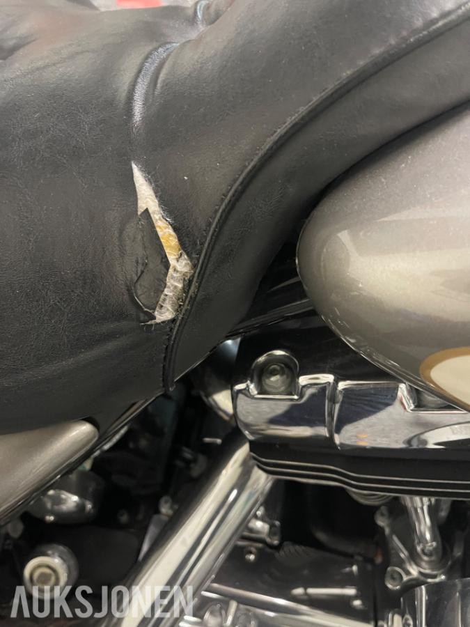 2000 Motorsykkel - Harley-Davidson FLHTCUI