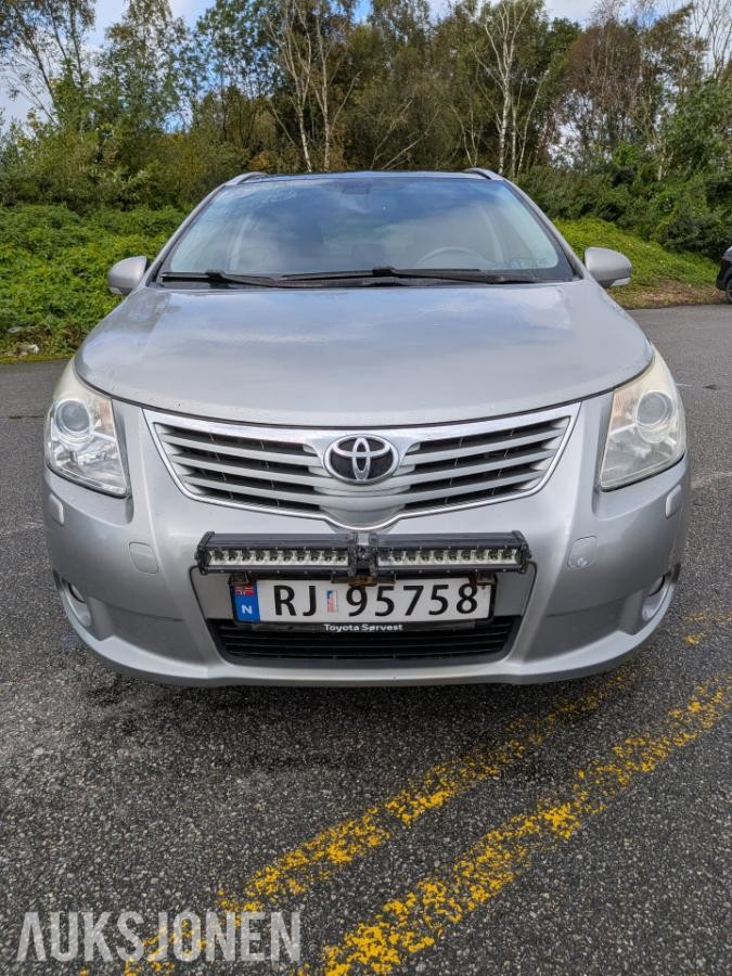 2009 Toyota Avensis 2.0 126hk hengerfeste keyless ryggekamera eu ok 05.2027