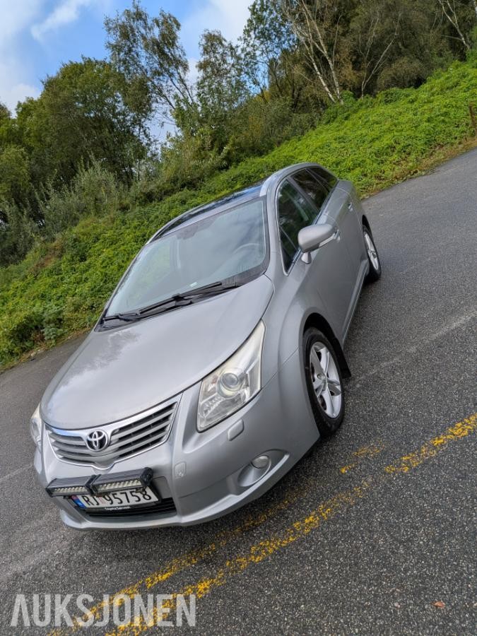 2009 Toyota Avensis 2.0 126hk hengerfeste keyless ryggekamera eu ok 05.2027