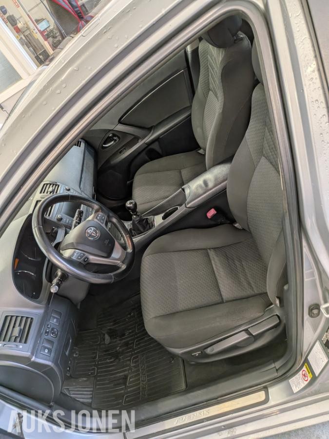 2009 Toyota Avensis 2.0 126hk hengerfeste keyless ryggekamera eu ok 05.2027