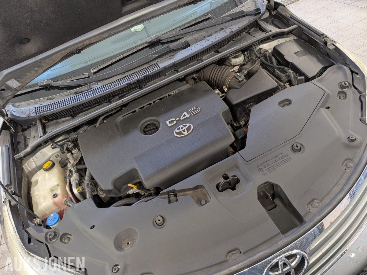 2009 Toyota Avensis 2.0 126hk hengerfeste keyless ryggekamera eu ok 05.2027