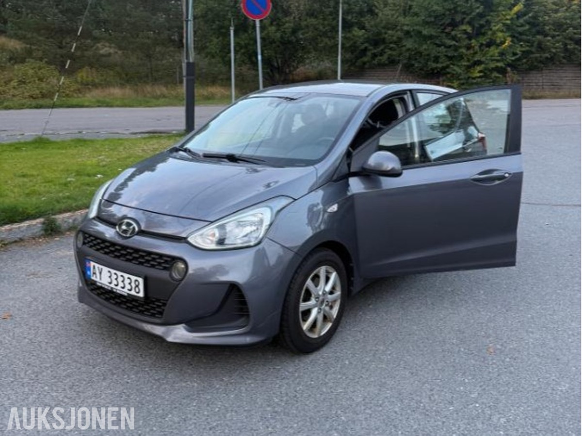 2017 Hyundai i10 1.0 Blue 67hk Cruisekontroll, Navigasjon, Park.sensorer