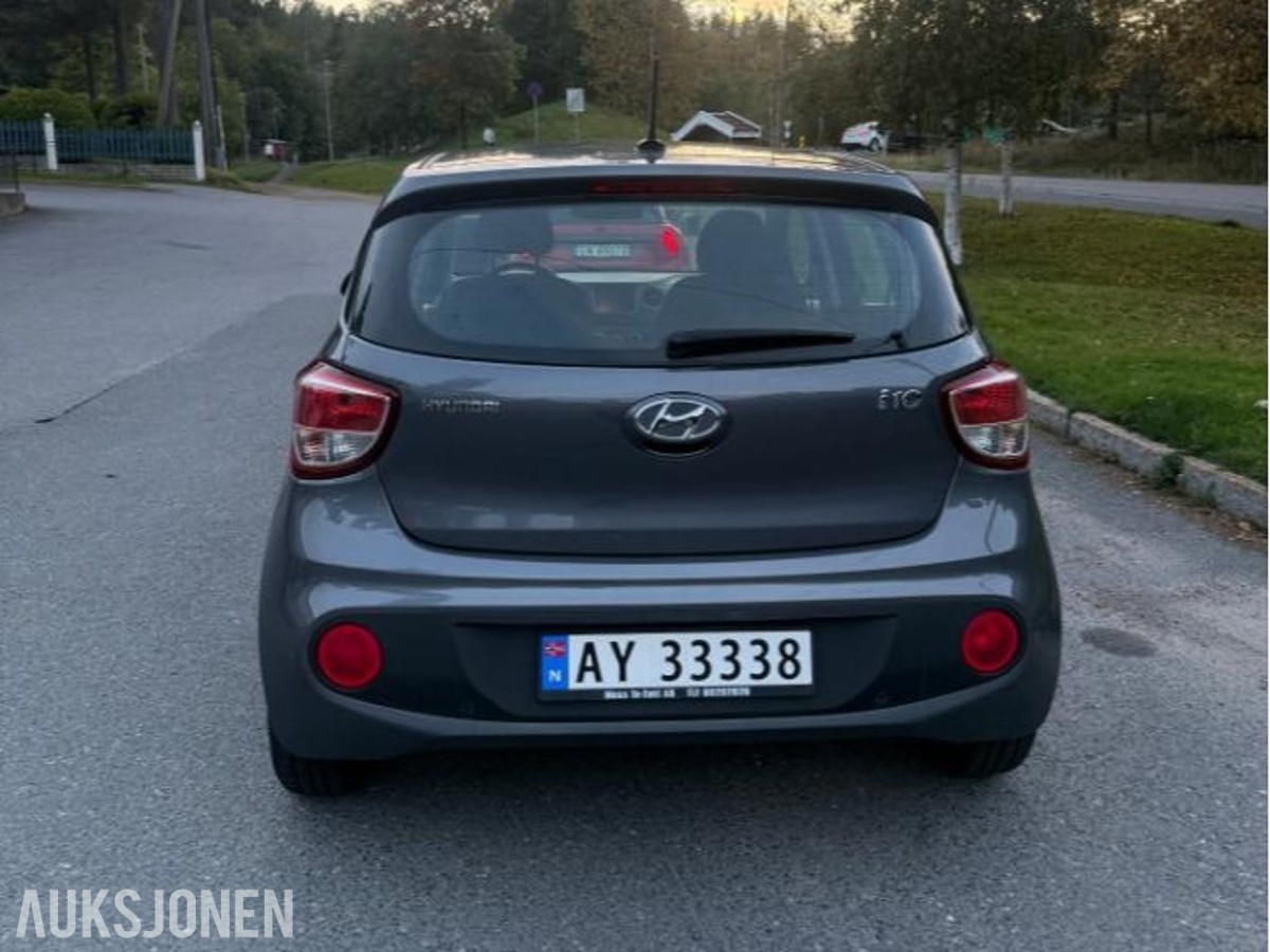 2017 Hyundai i10 1.0 Blue 67hk Cruisekontroll, Navigasjon, Park.sensorer
