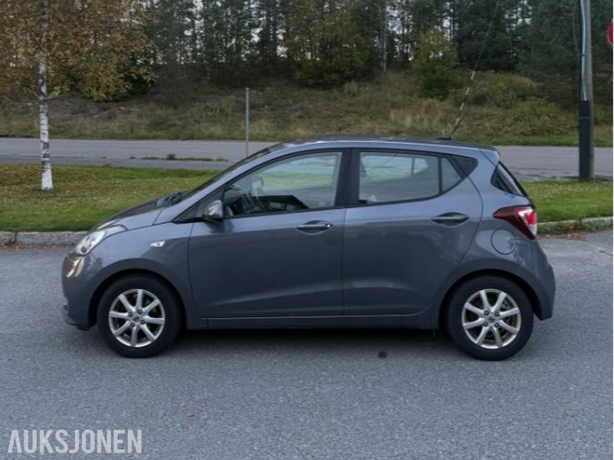 2017 Hyundai i10 1.0 Blue 67hk Cruisekontroll, Navigasjon, Park.sensorer