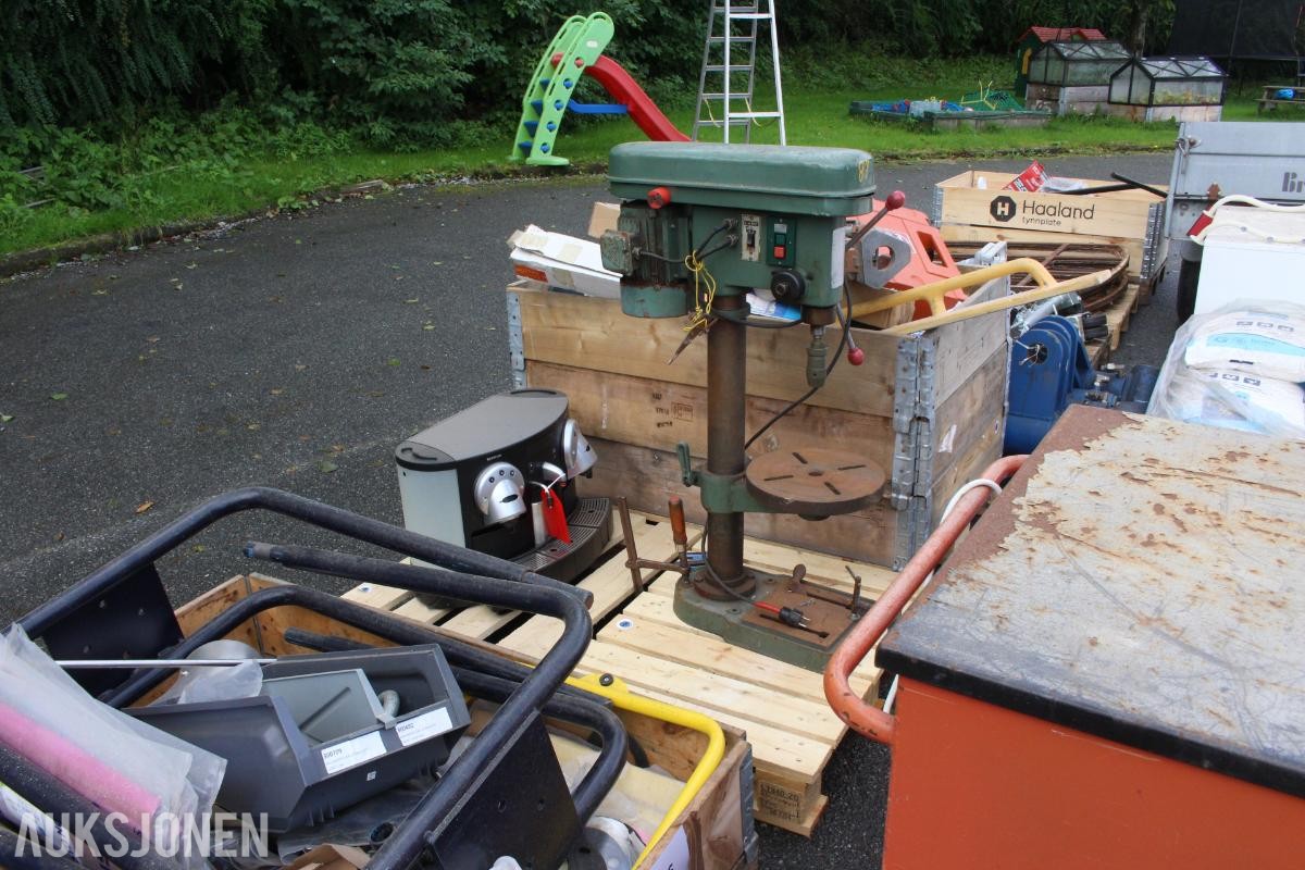 Forundringspakke Diverse overskuddsmateriell