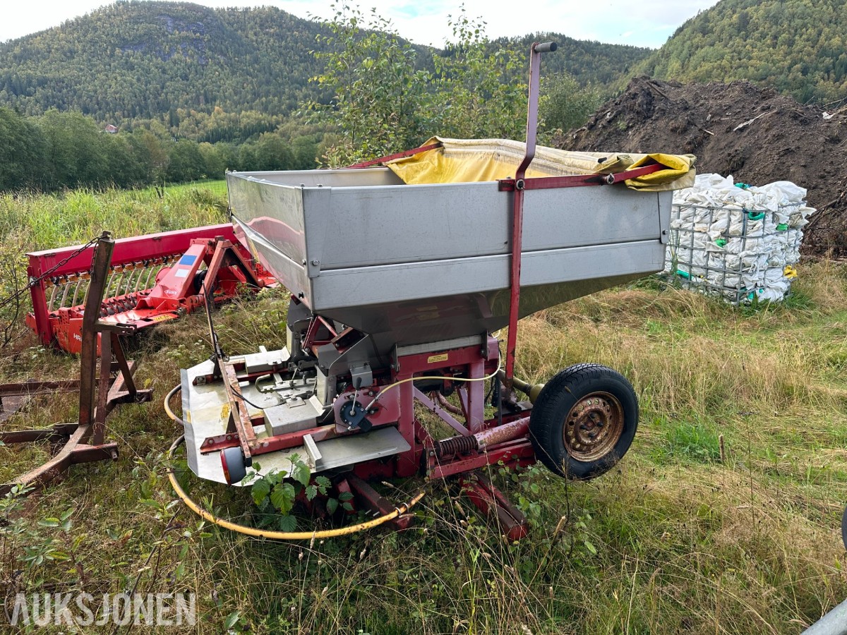 1999 Bredal B2XL Kunstgjødselspreder