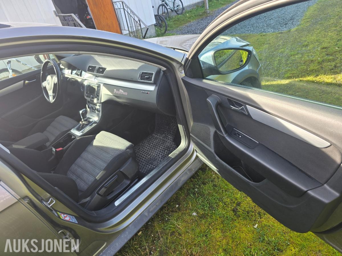 2013 Volkswagen Passat 2.0 TDI 170HK 4MOTION DSG HENGERFESTE EU-OK 02.28